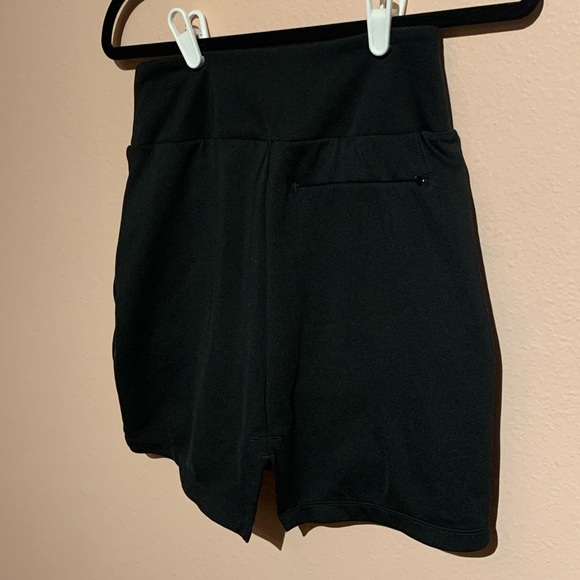 NIKE tennis skirt- FREE SHIPPING - Picture 3 of 5